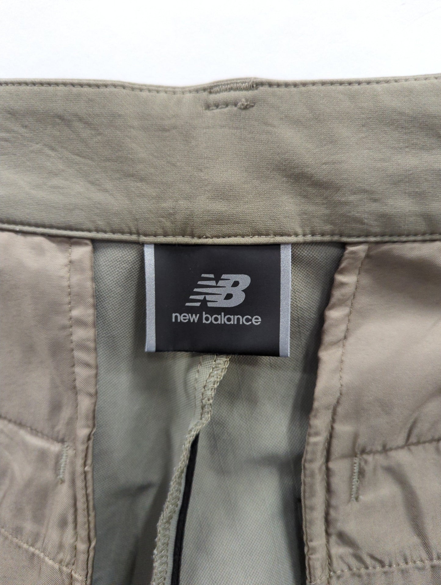 MET24 Tuck Slim Tapered Pants