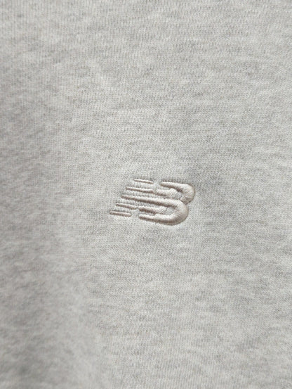 NB Grey クルースウェットシャツ
