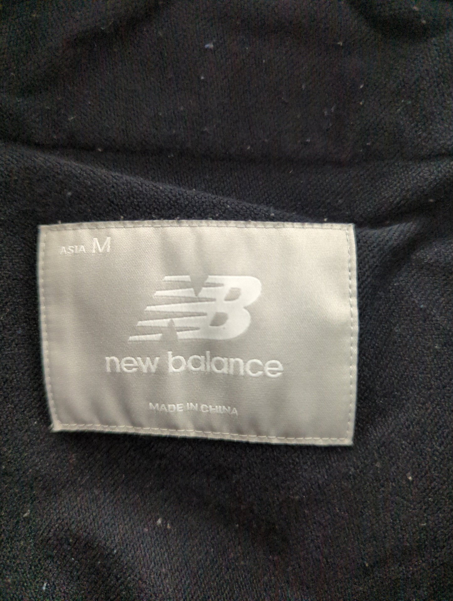 NB GREY テーパードパンツ