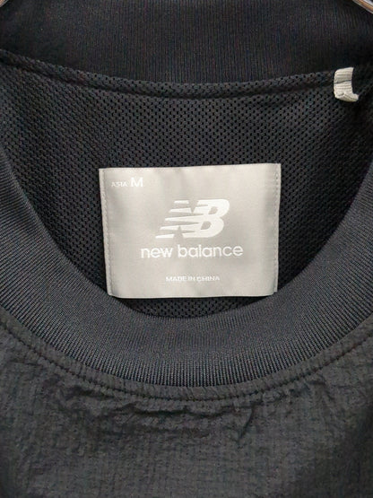 NB Grey ウーブン Tシャツ