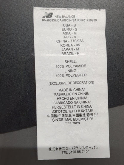 NB Grey ウーブン Tシャツ