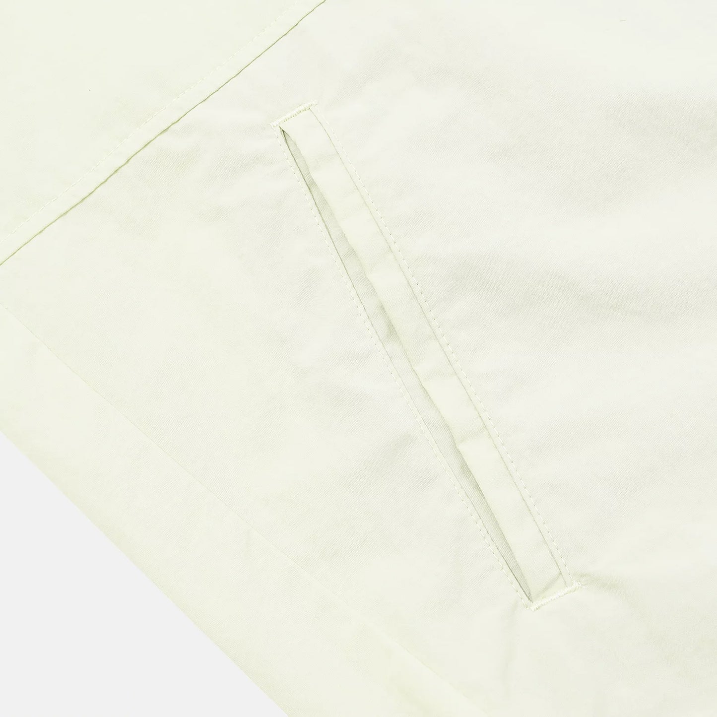 パフォーマンスウーブンフーデッドジャケット