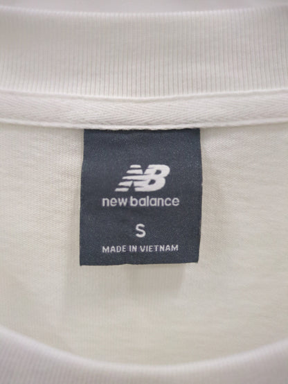 Athletics シグネチャーロングスリーブTシャツ