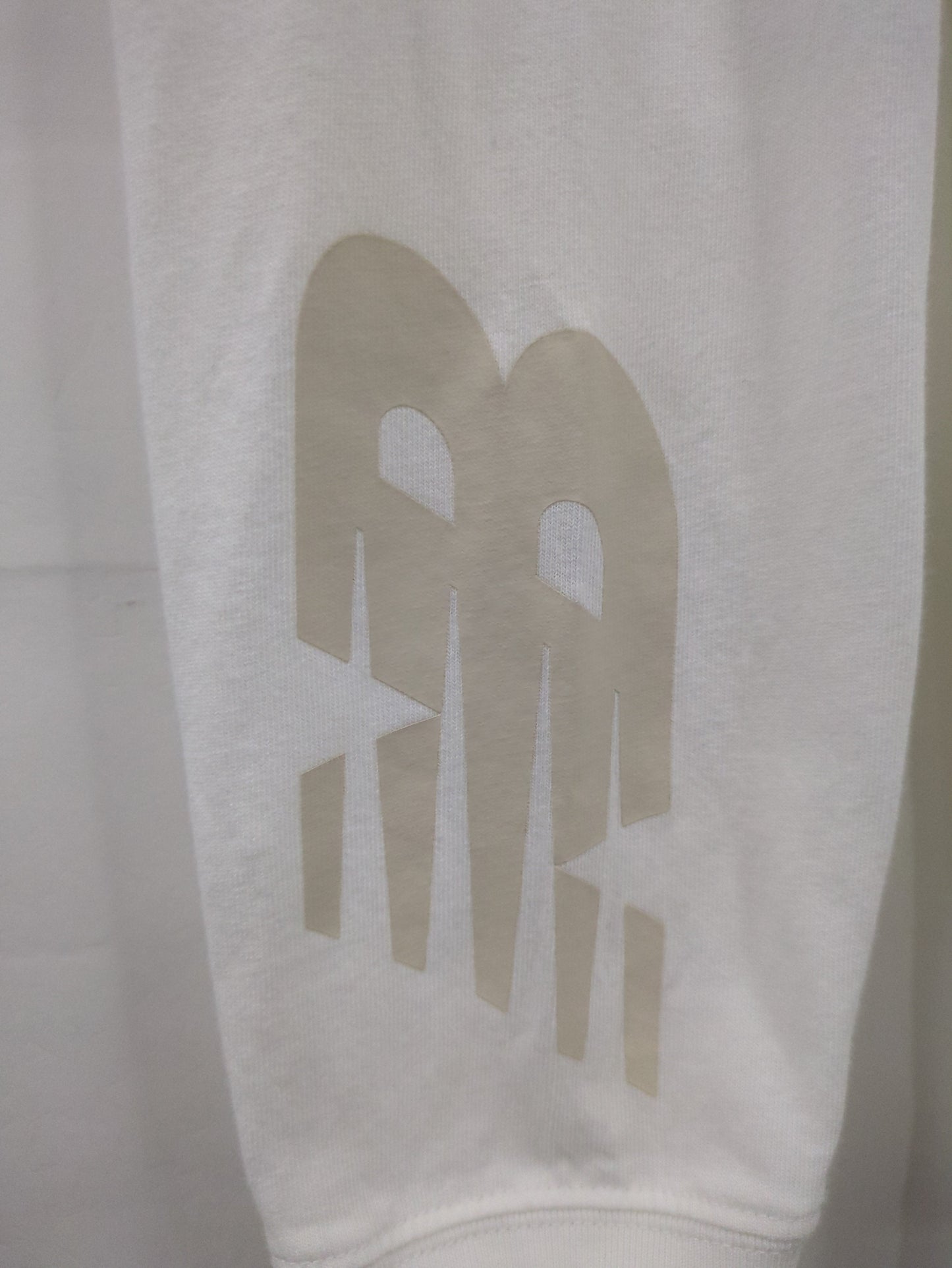 Athletics シグネチャーロングスリーブTシャツ