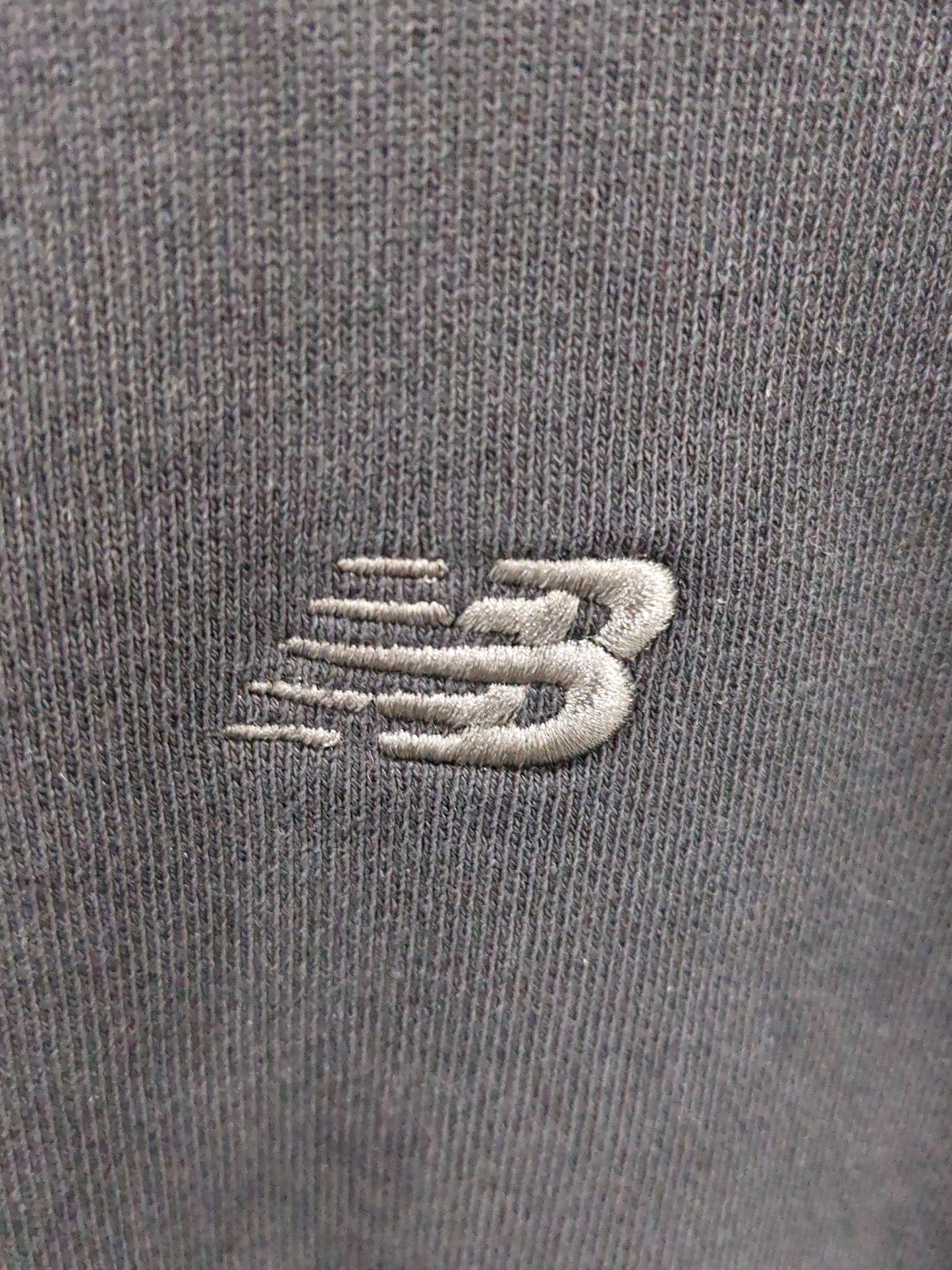 NB Grey クルースウェットシャツ
