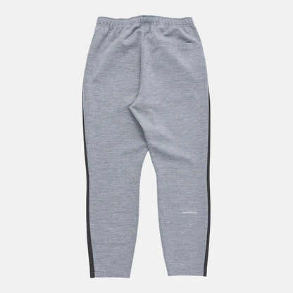 パフォーマンスダンボールニットパンツ