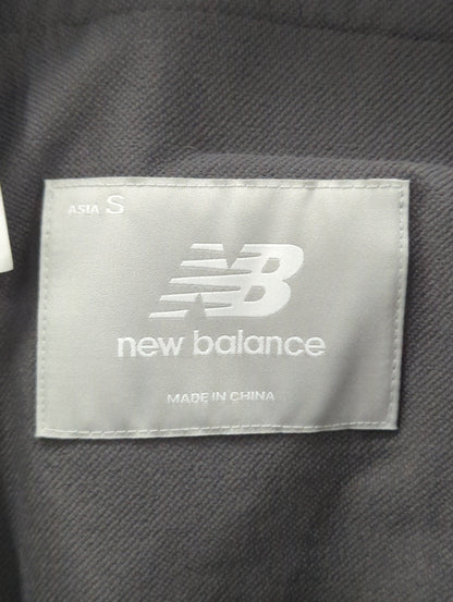 NB GREY テーパードパンツ