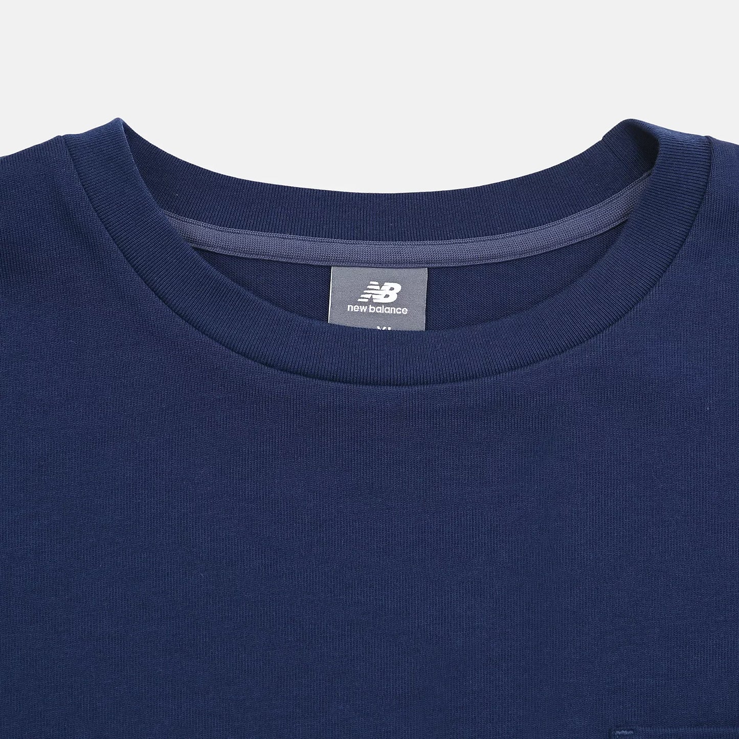 NB刺繍ポケットロングスリーブTシャツ