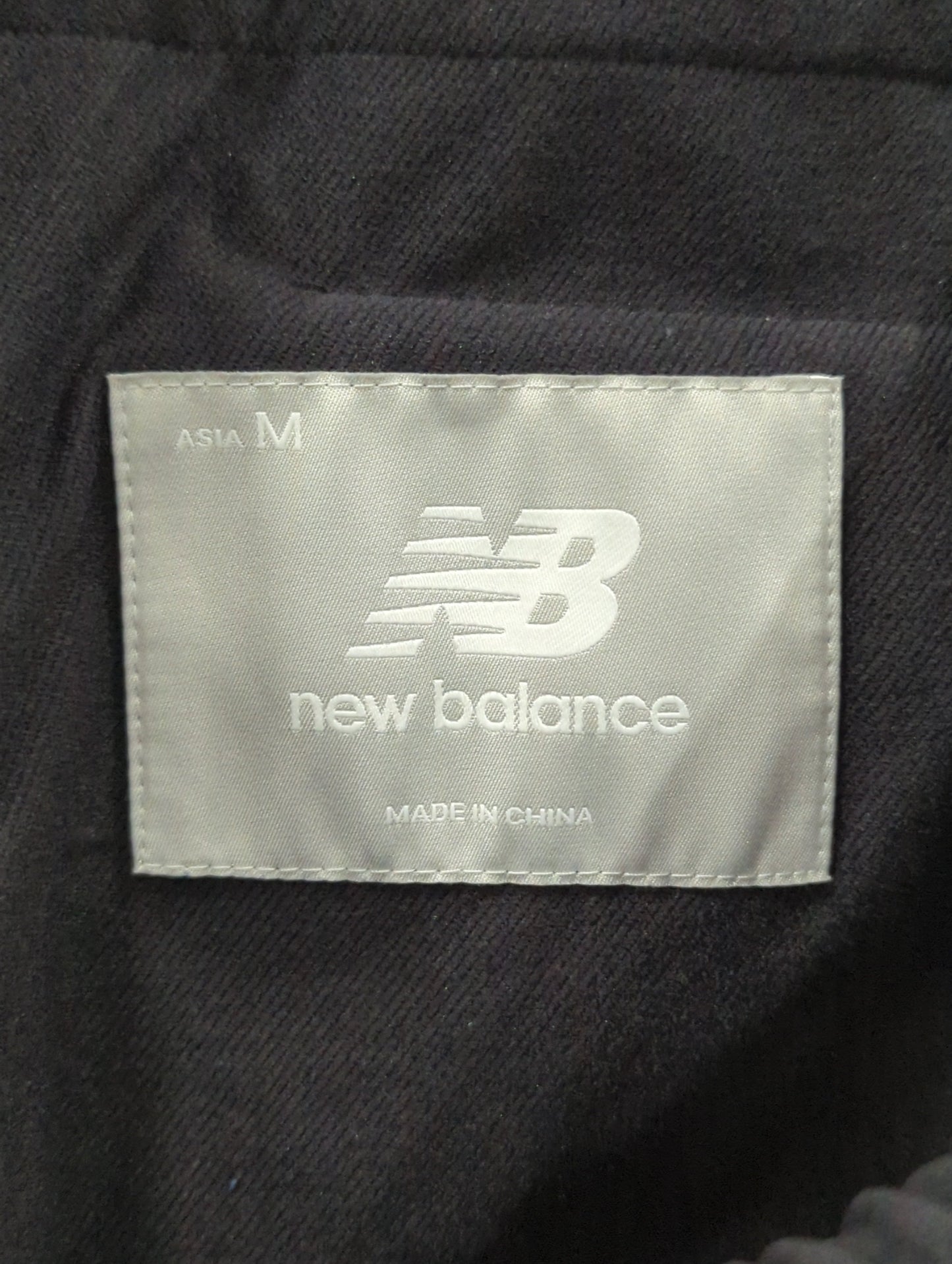 NB GREY テーパードパンツ