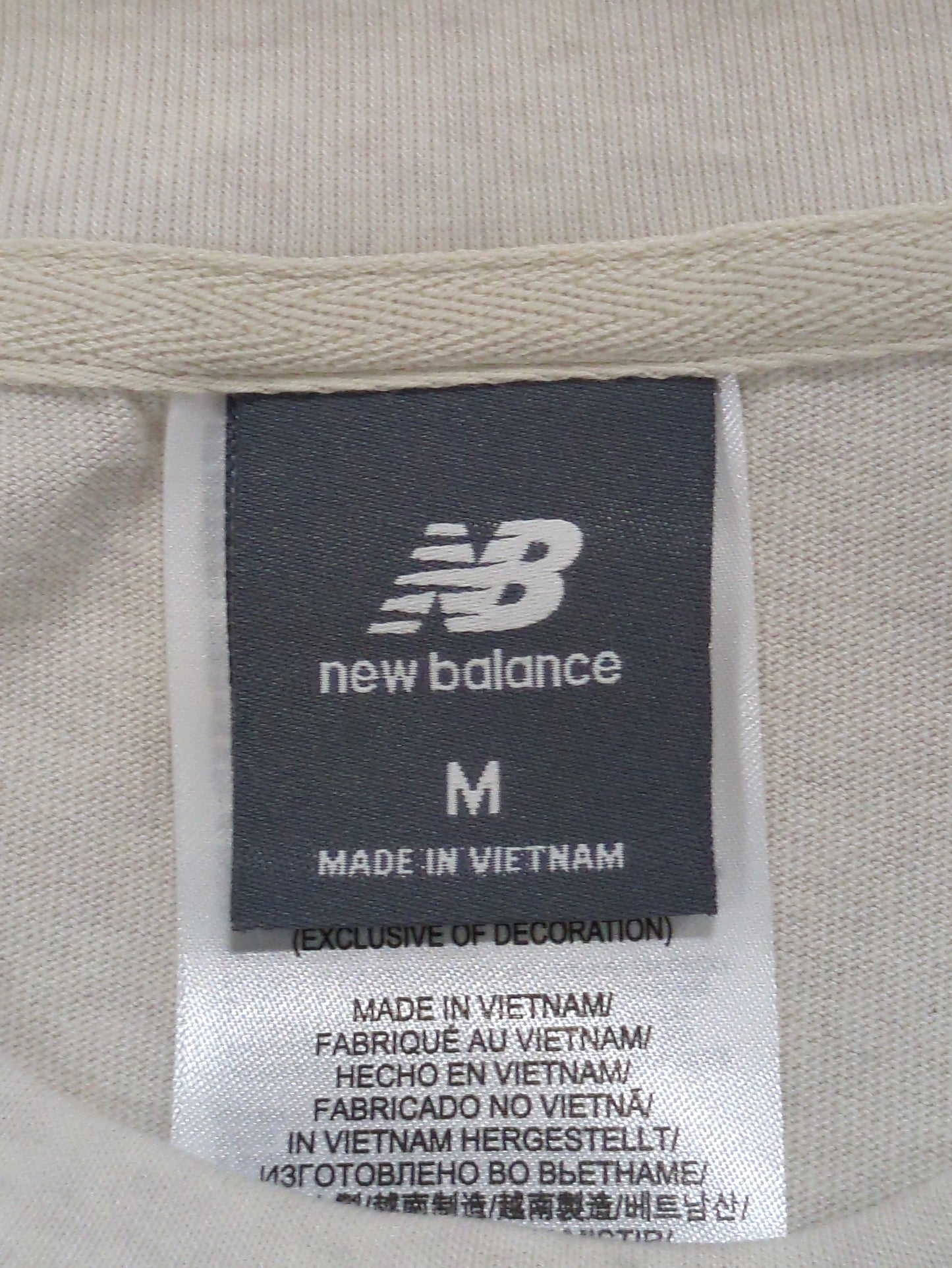 エンボスグラフィック ジャージショートスリーブTシャツ