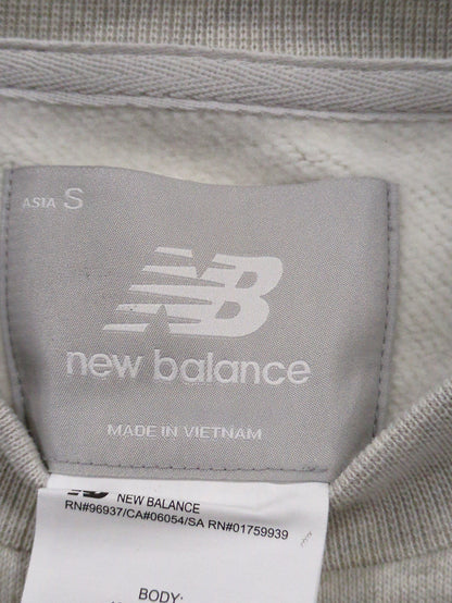 NB Grey クルースウェットシャツ