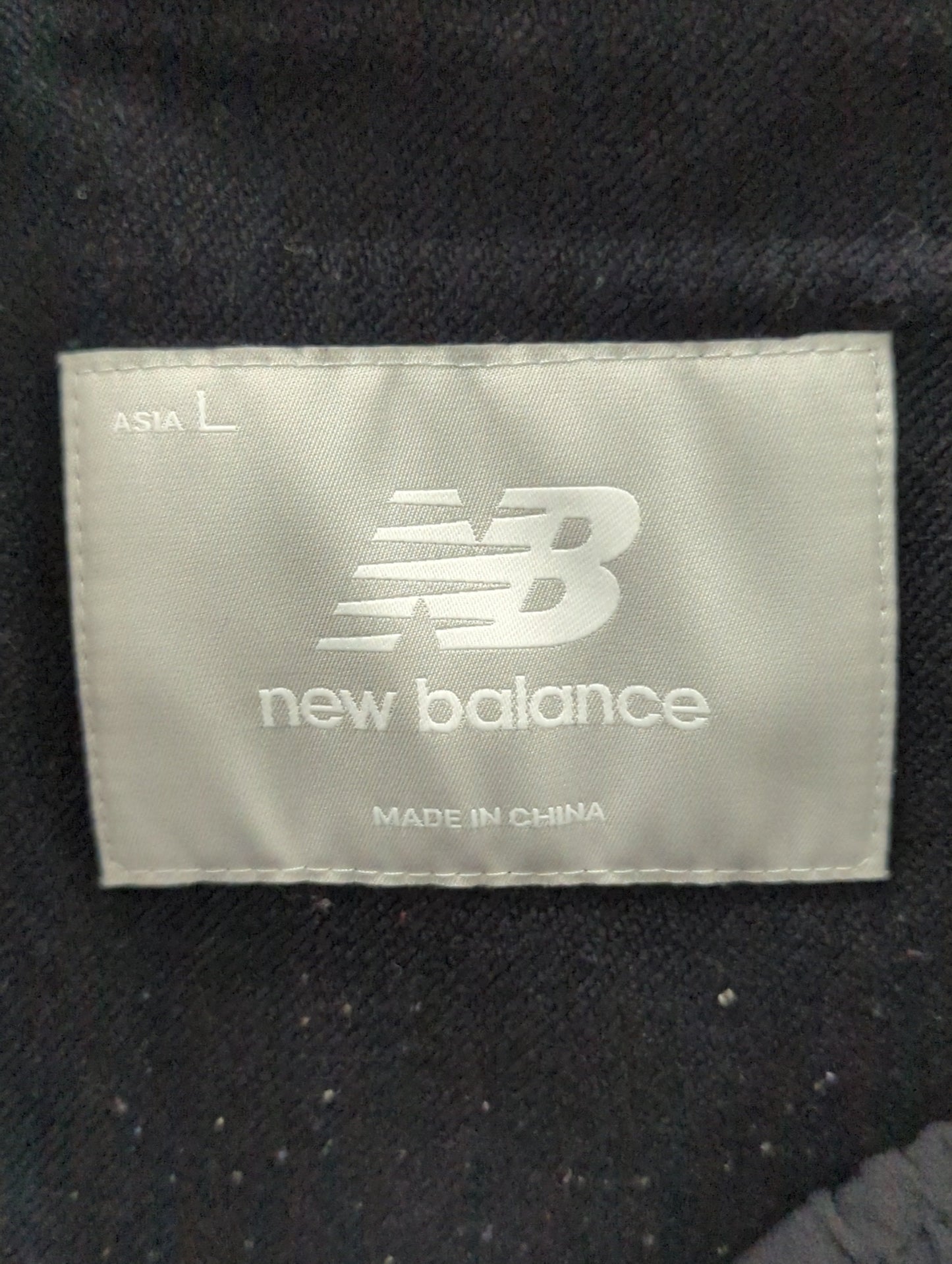 NB GREY テーパードパンツ