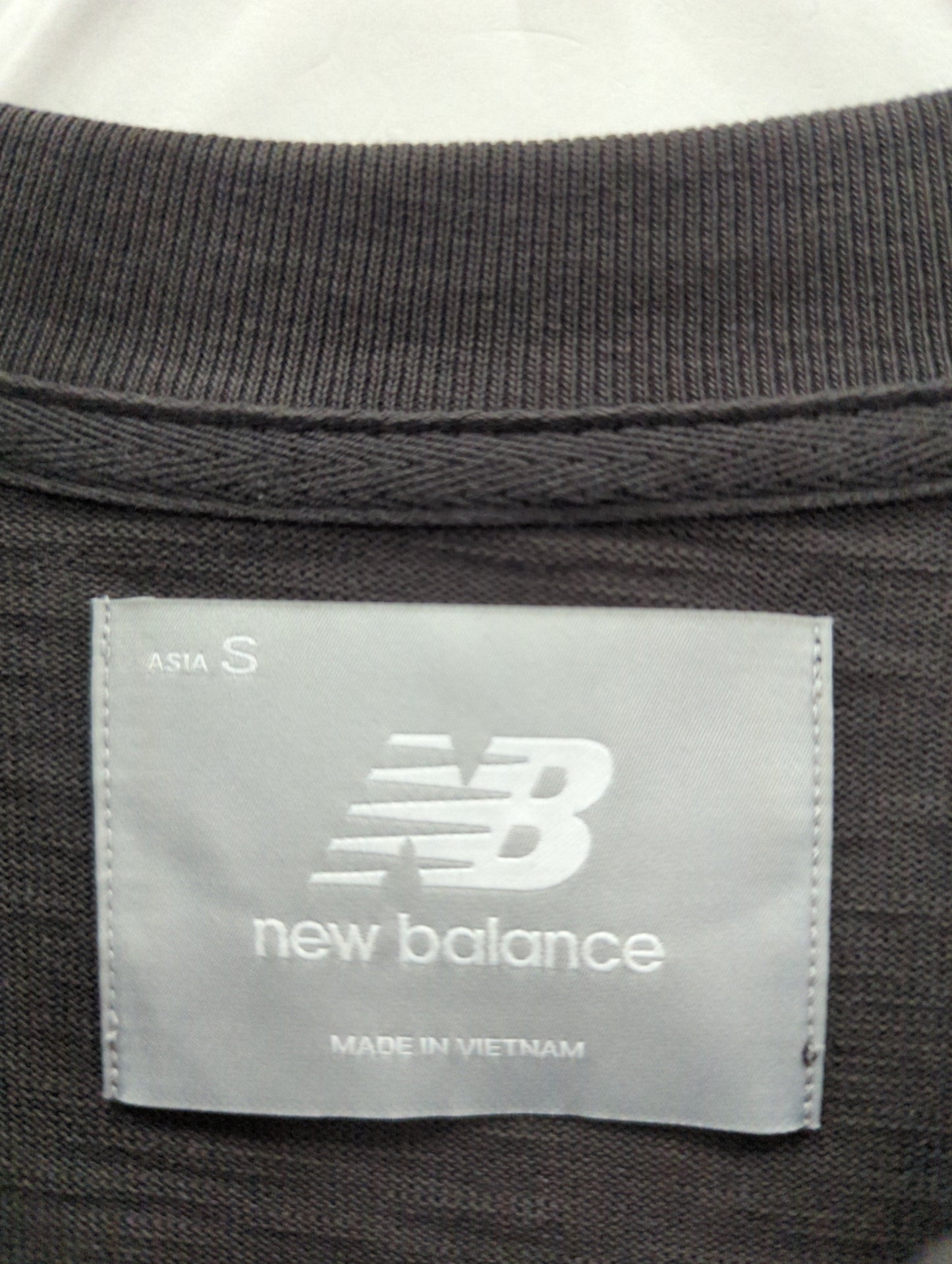 NB GREY Tシャツ