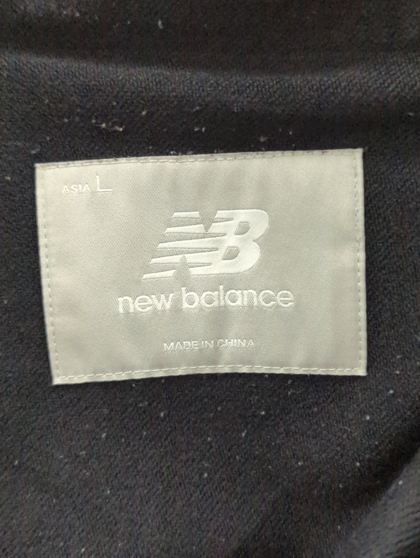 NB GREY テーパードパンツ