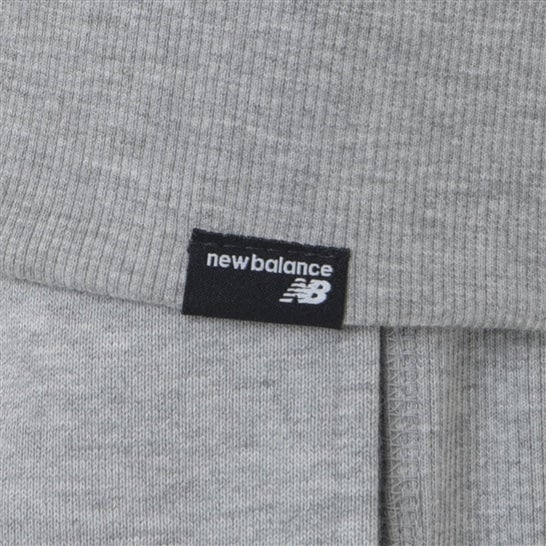 NB Sport Seasonal スウェットフーディー