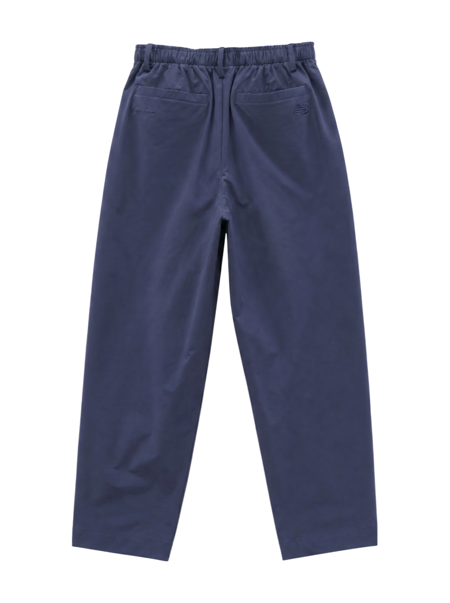 NB GREY テーパードパンツ