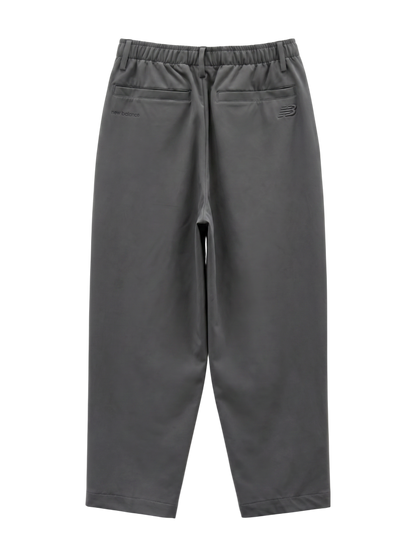 NB GREY テーパードパンツ