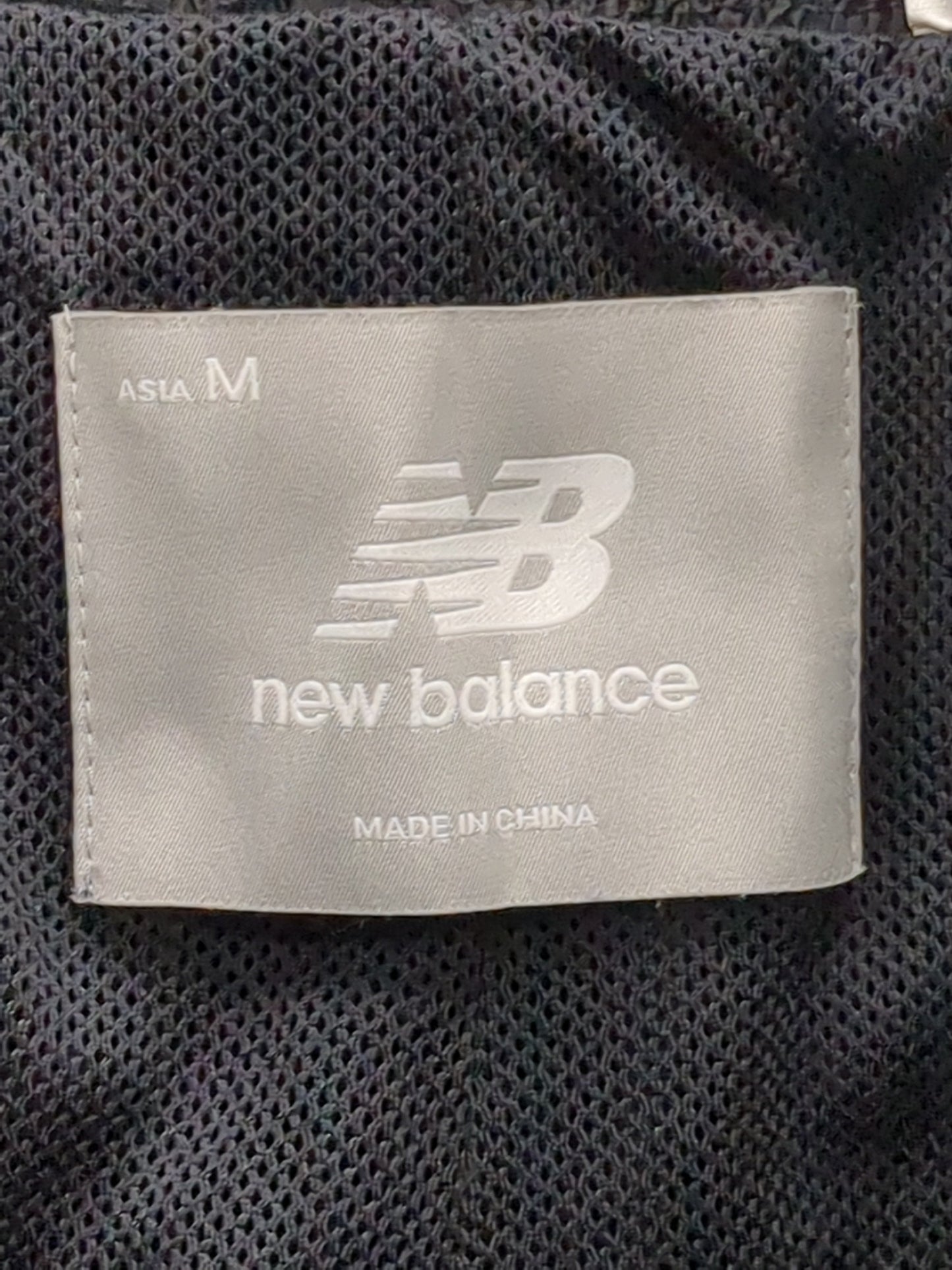 NB GREYテーパードパンツ