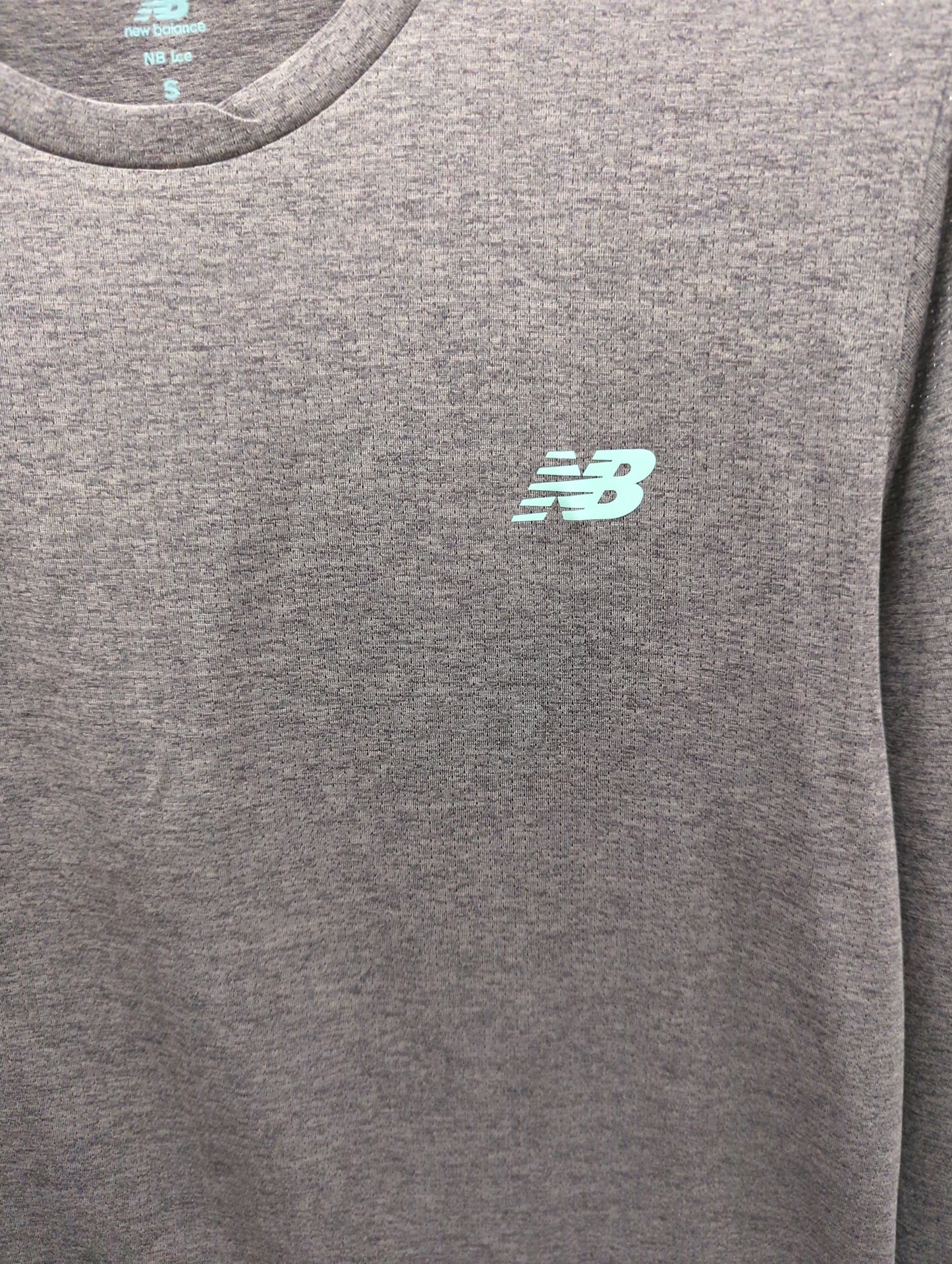 Athletics ロングスリーブTシャツ
