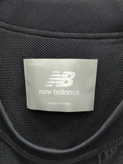 NB Grey ウーブン Tシャツ