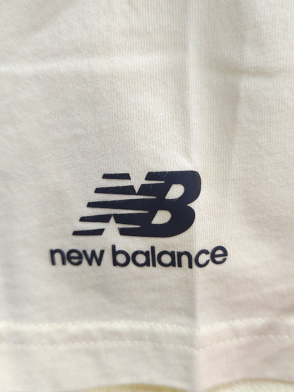 NB Essentials Varsity オーバーサイズショートスリーブTシャツ