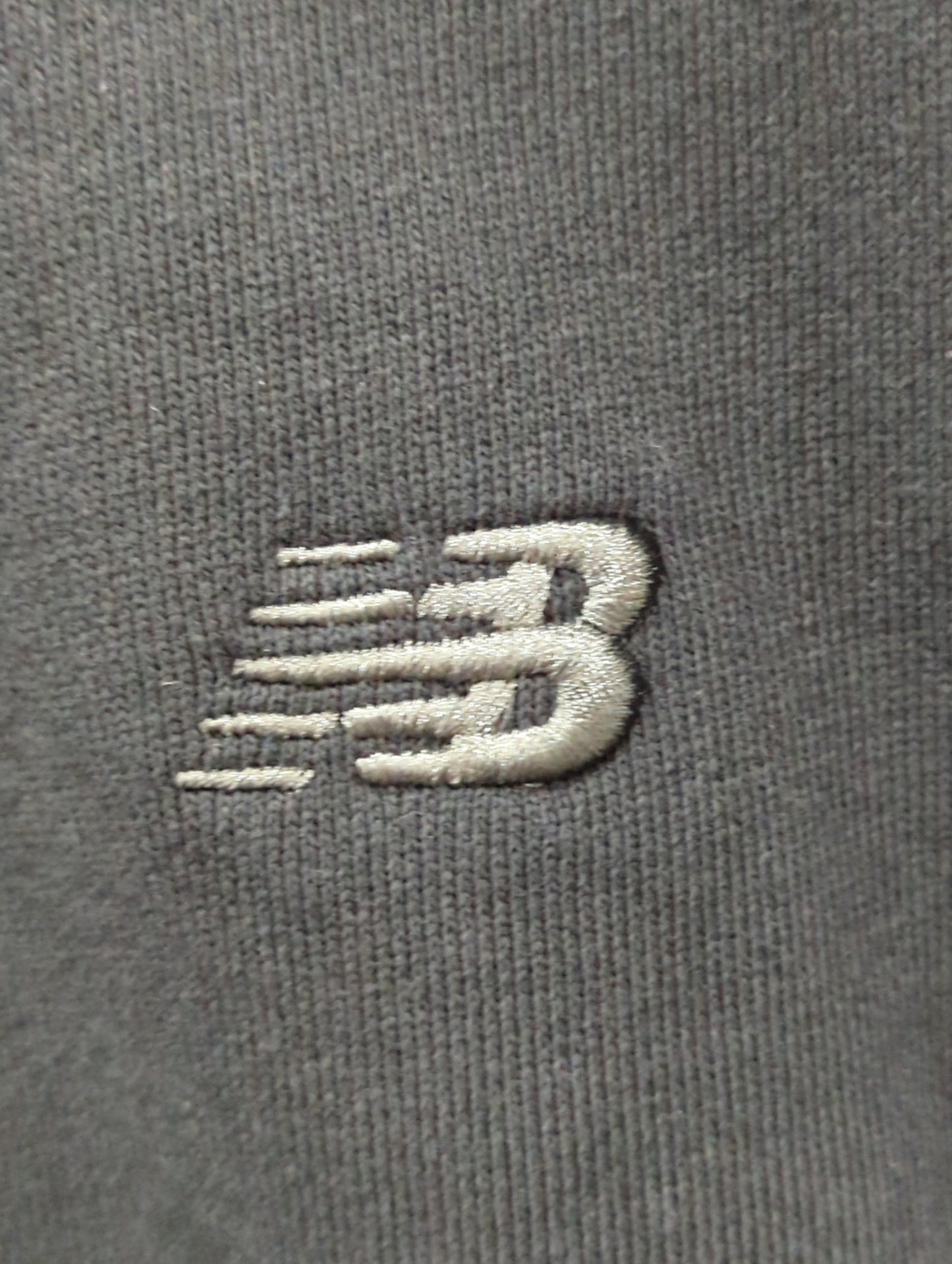 NB Grey クルースウェットシャツ