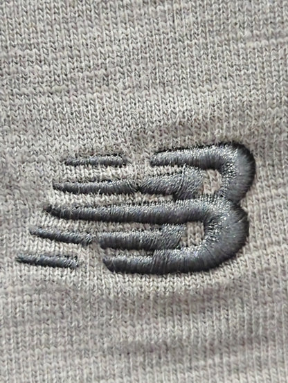NB GREY Tシャツ