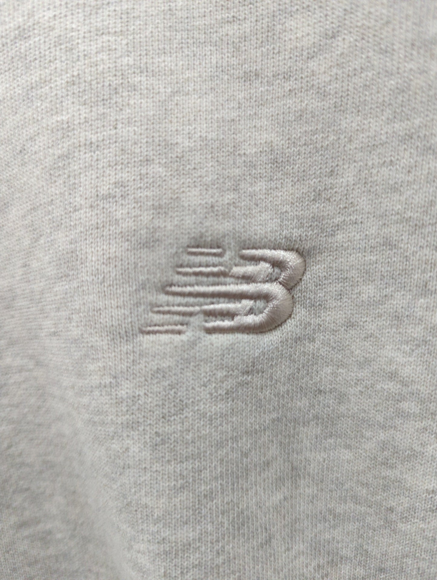 NB Grey クルースウェットシャツ