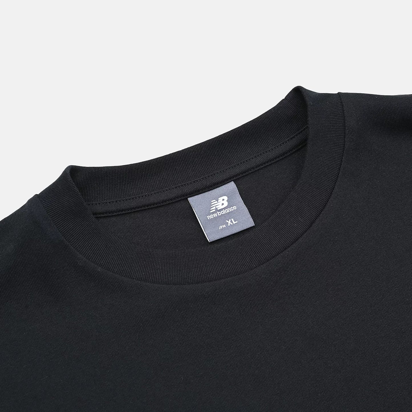シューパッチロングスリーブTシャツ