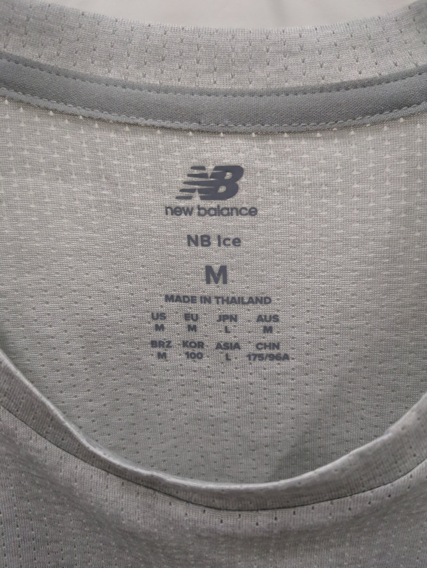 Athletics ショートスリーブTシャツ