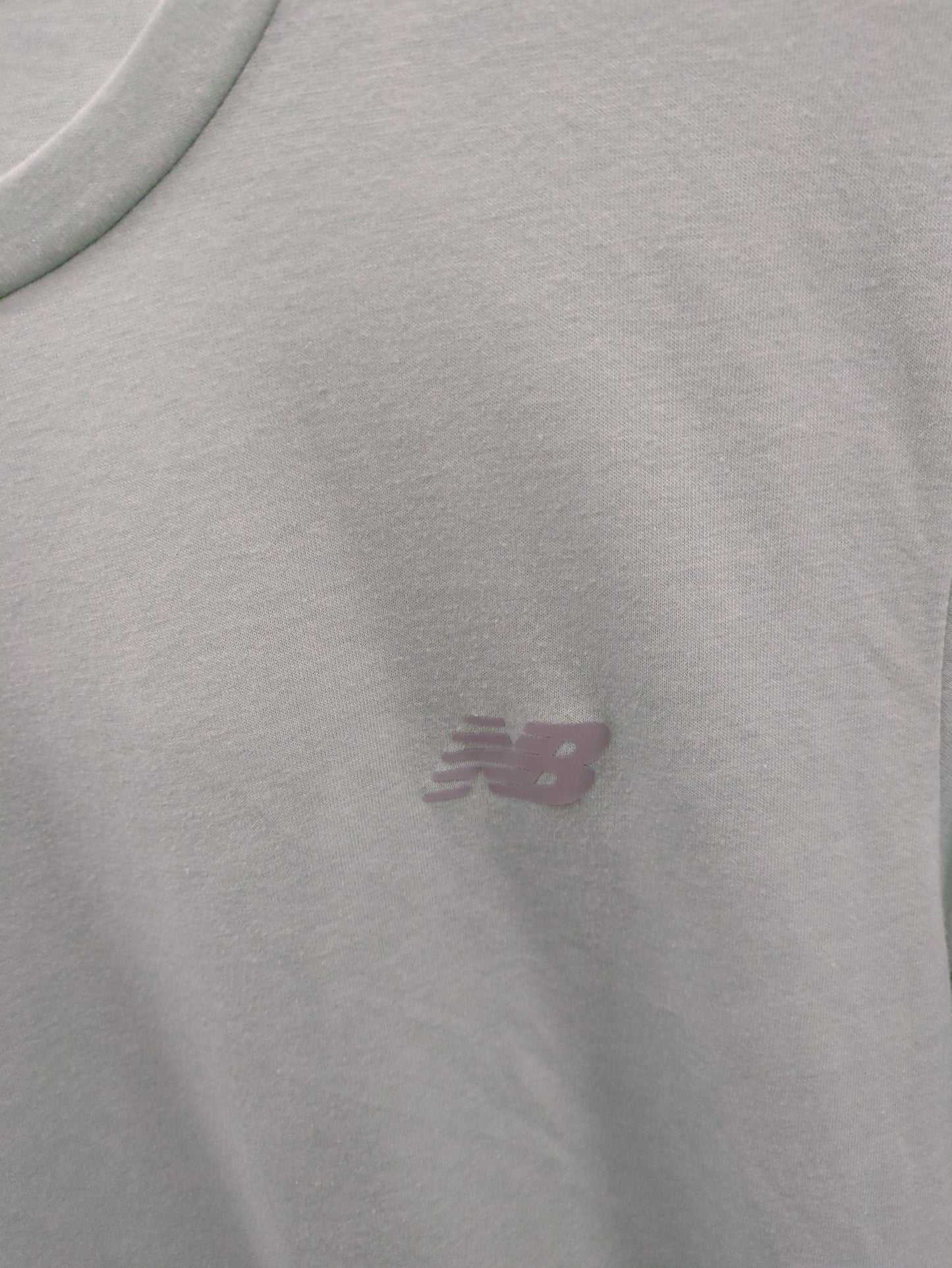 Sport Essentials ヘザーテックショートスリーブTシャツ