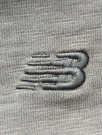 NB GREY Tシャツ