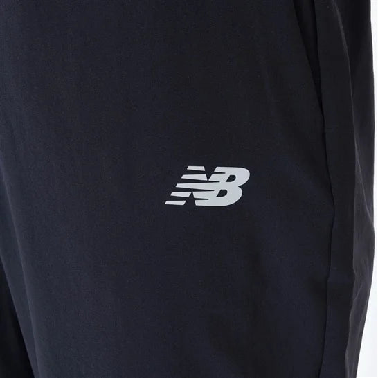 Sport Essentials パフォーマンスウーブンパンツ