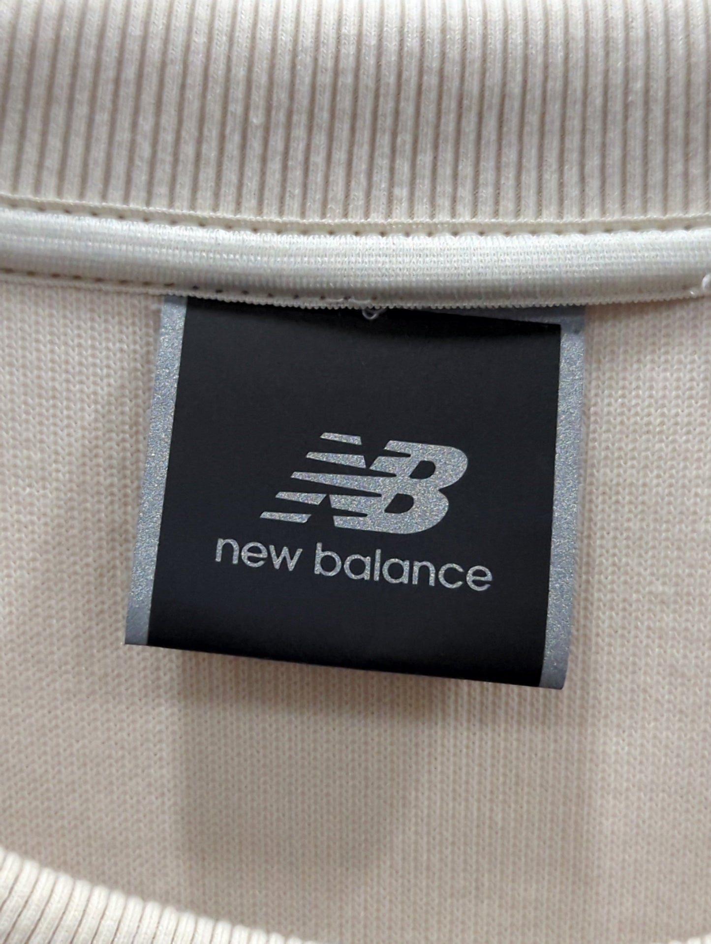 MET24 Women Pullover