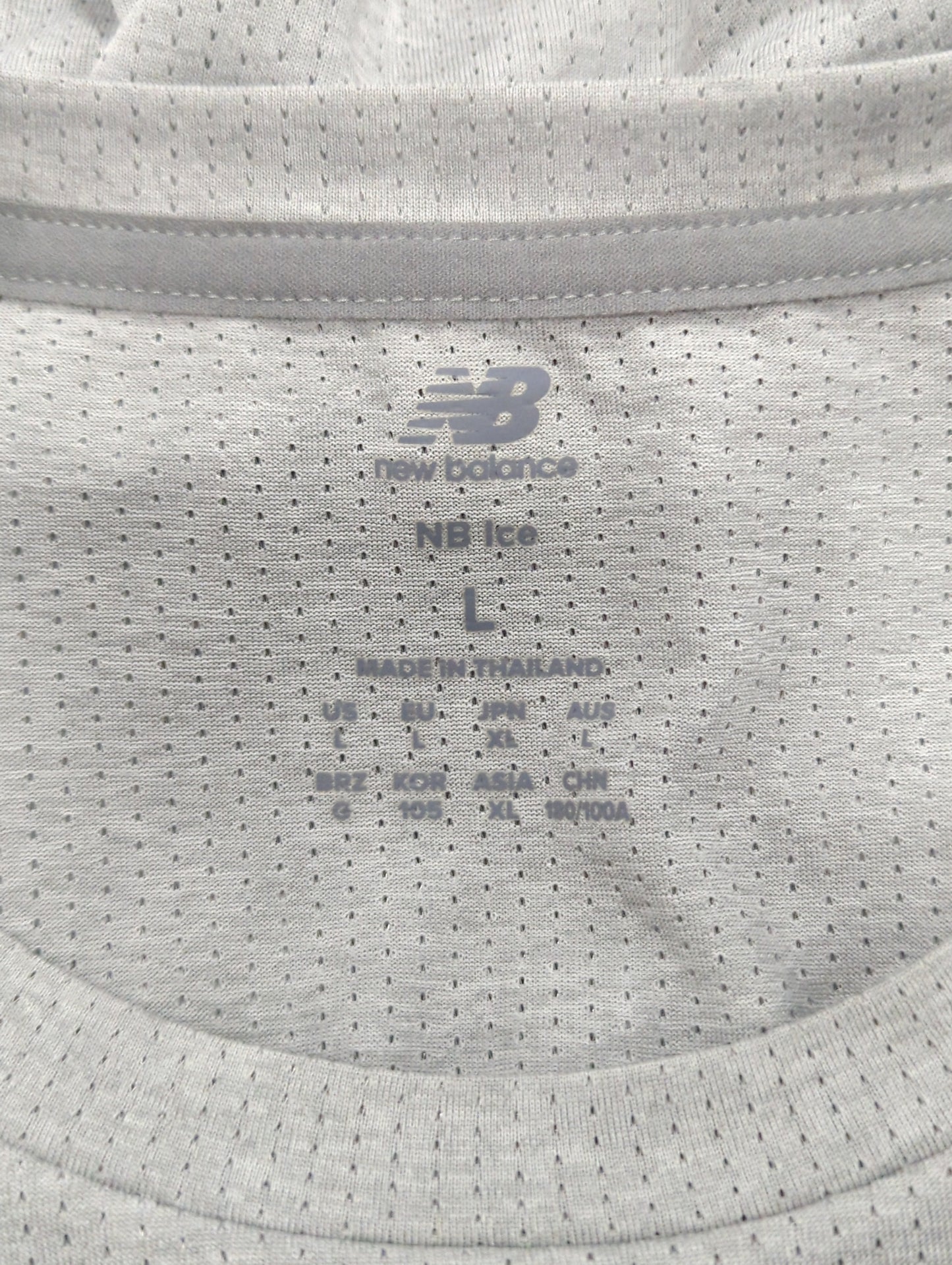 Athletics ショートスリーブTシャツ