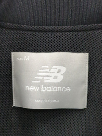 NB Grey ウーブン Tシャツ