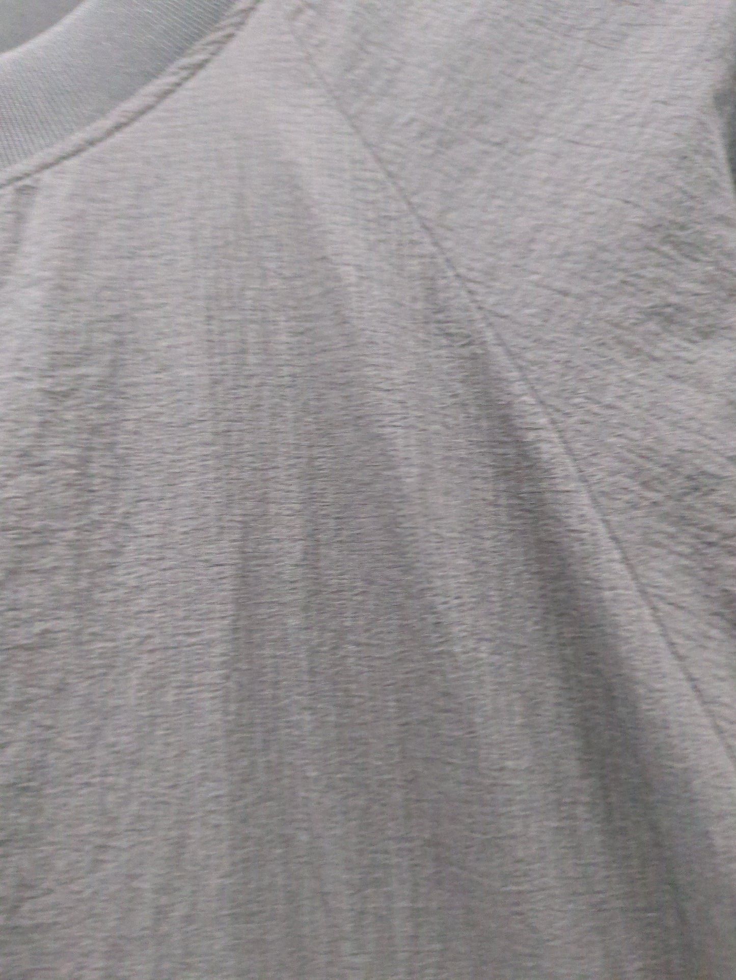 NB Grey ウーブン Tシャツ