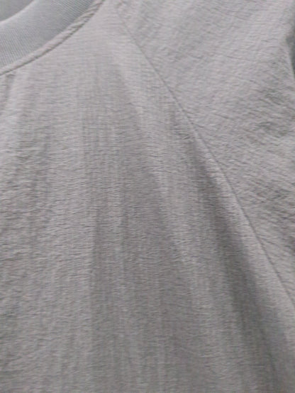 NB Grey ウーブン Tシャツ