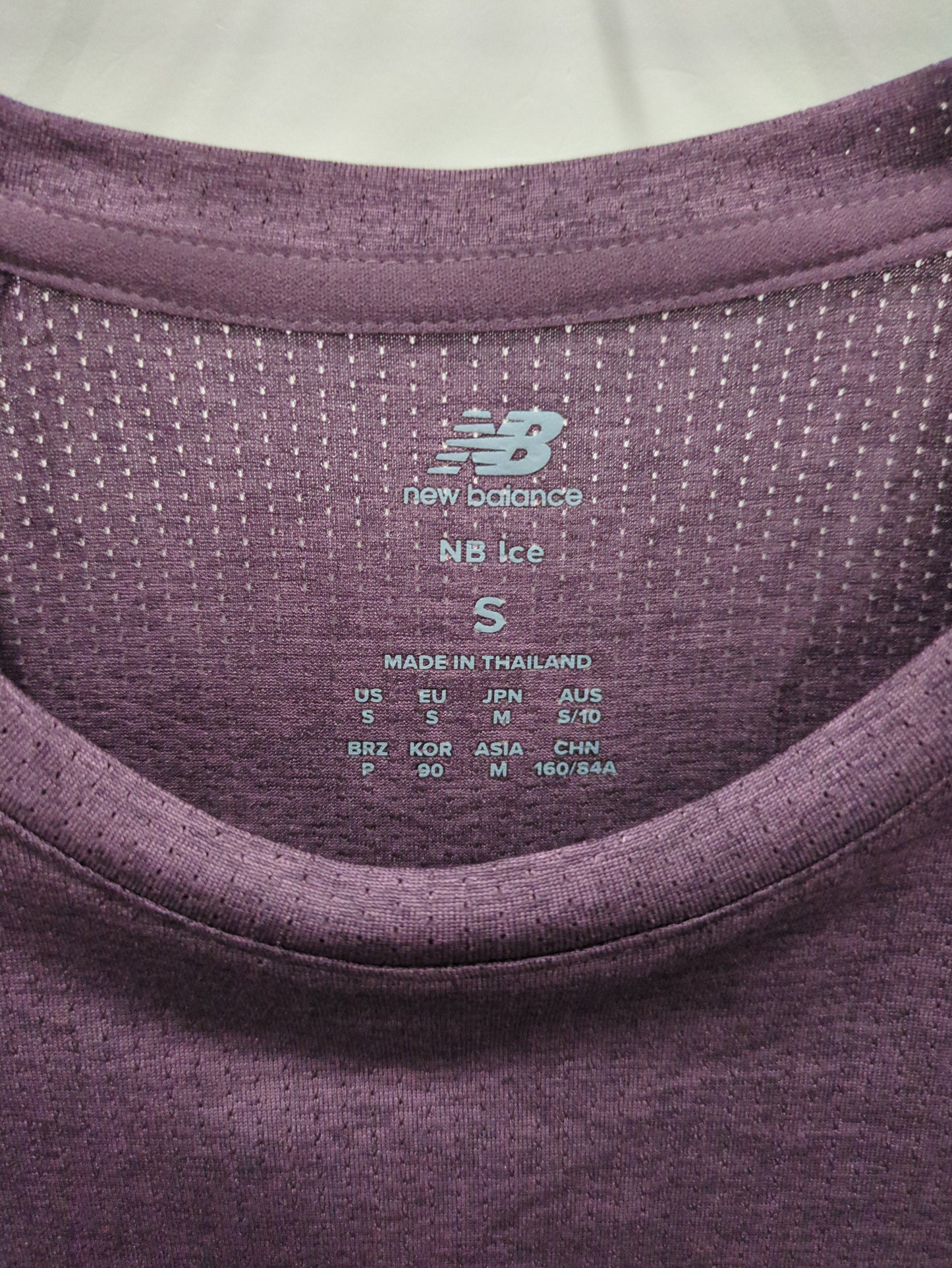 シーズナルグラフィックランショートスリーブTシャツ