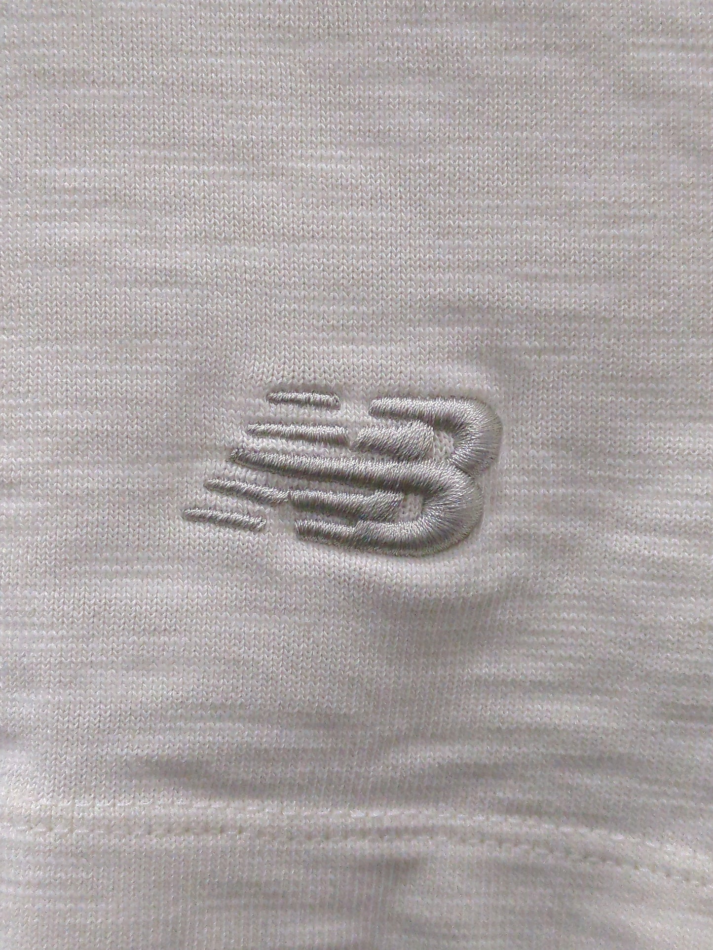 NB GREY Tシャツ
