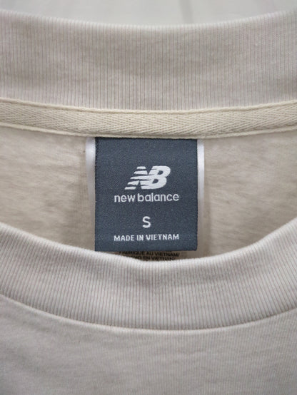 エンボスグラフィック ジャージショートスリーブTシャツ