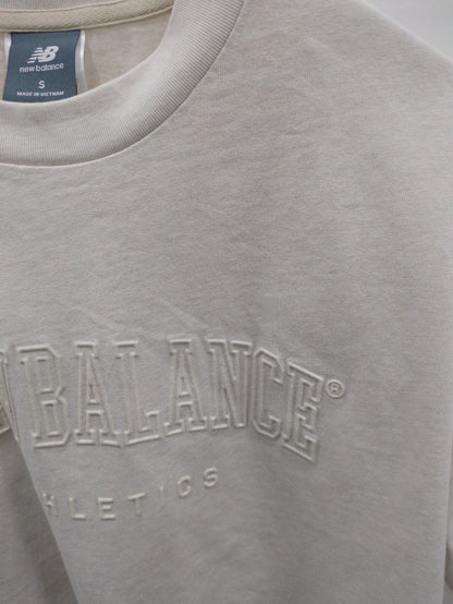 エンボスグラフィック ジャージショートスリーブTシャツ