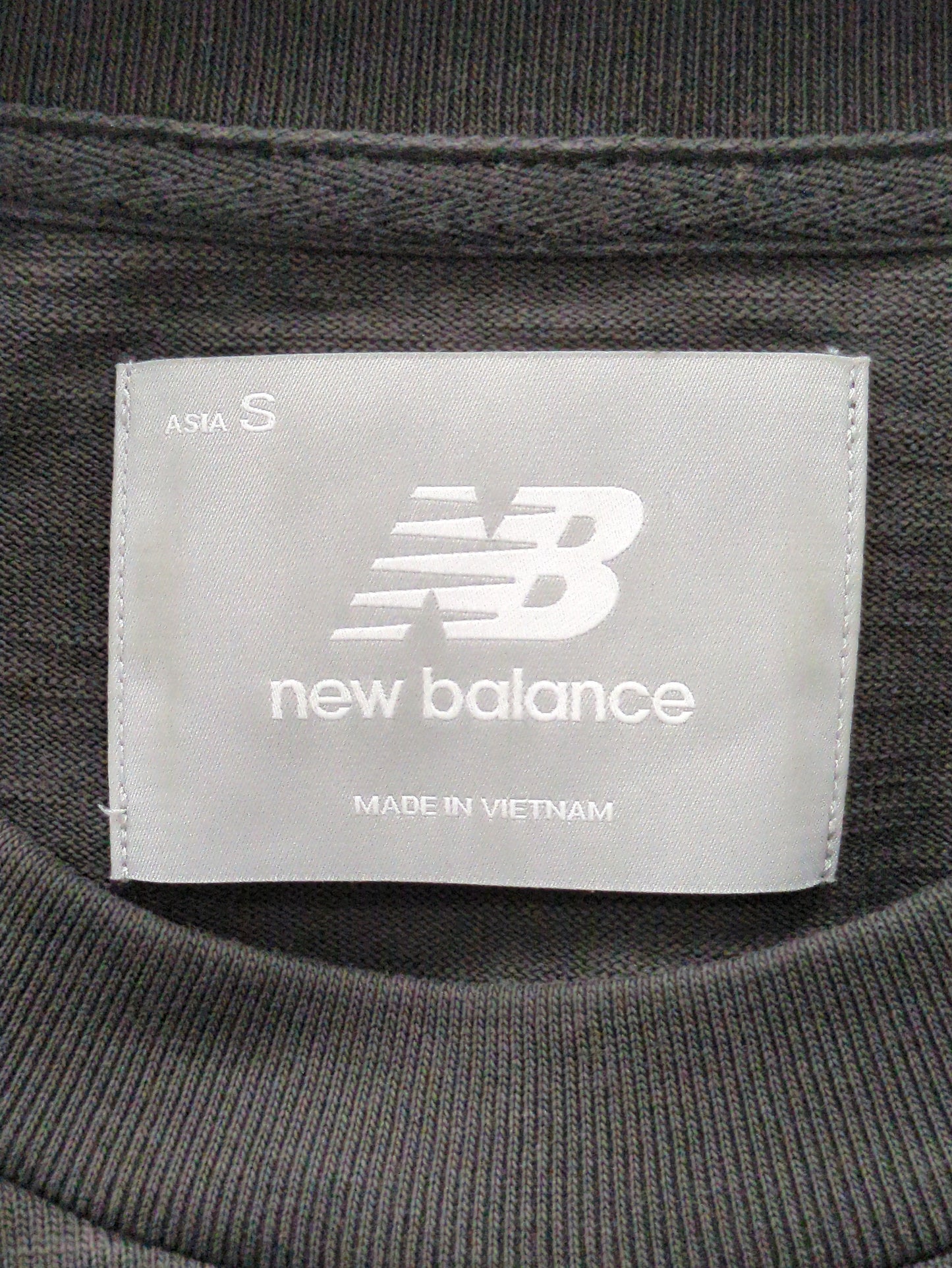 NB GREY Tシャツ