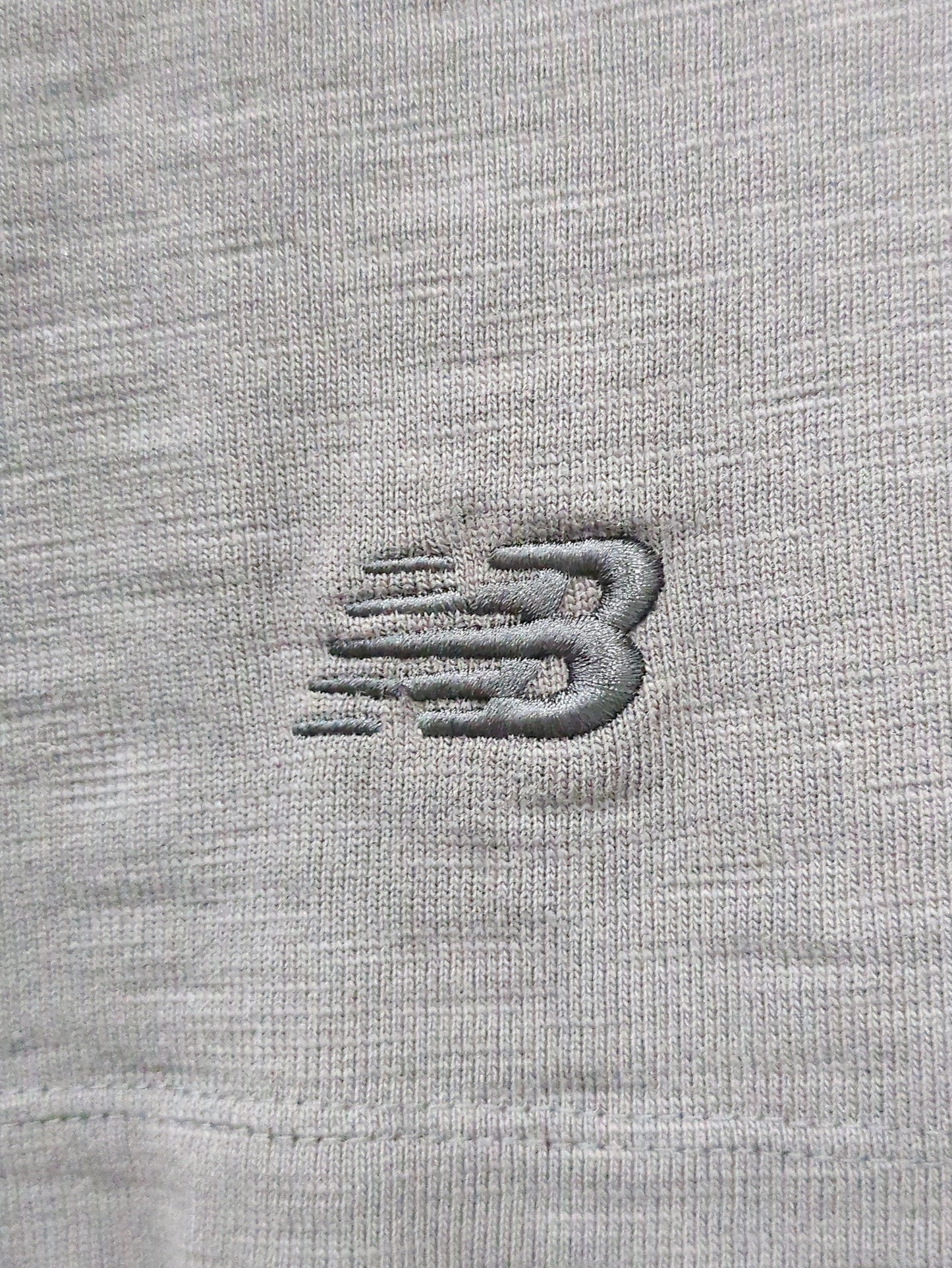NB GREY Tシャツ