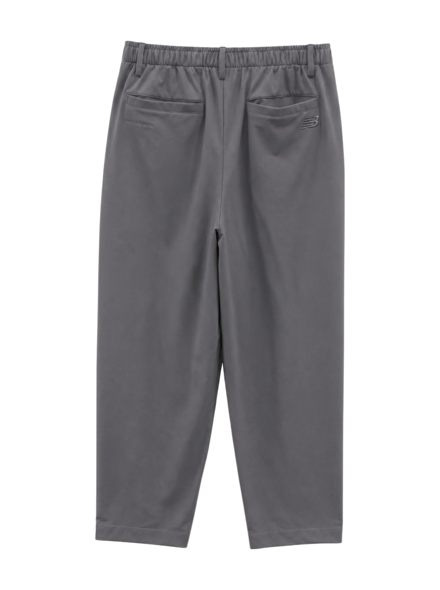 NB GREY テーパードパンツ