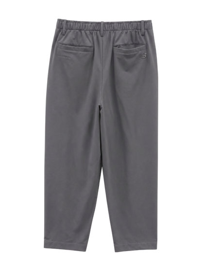 NB GREY テーパードパンツ