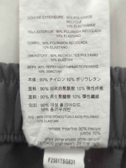 NB GREY テーパードパンツ