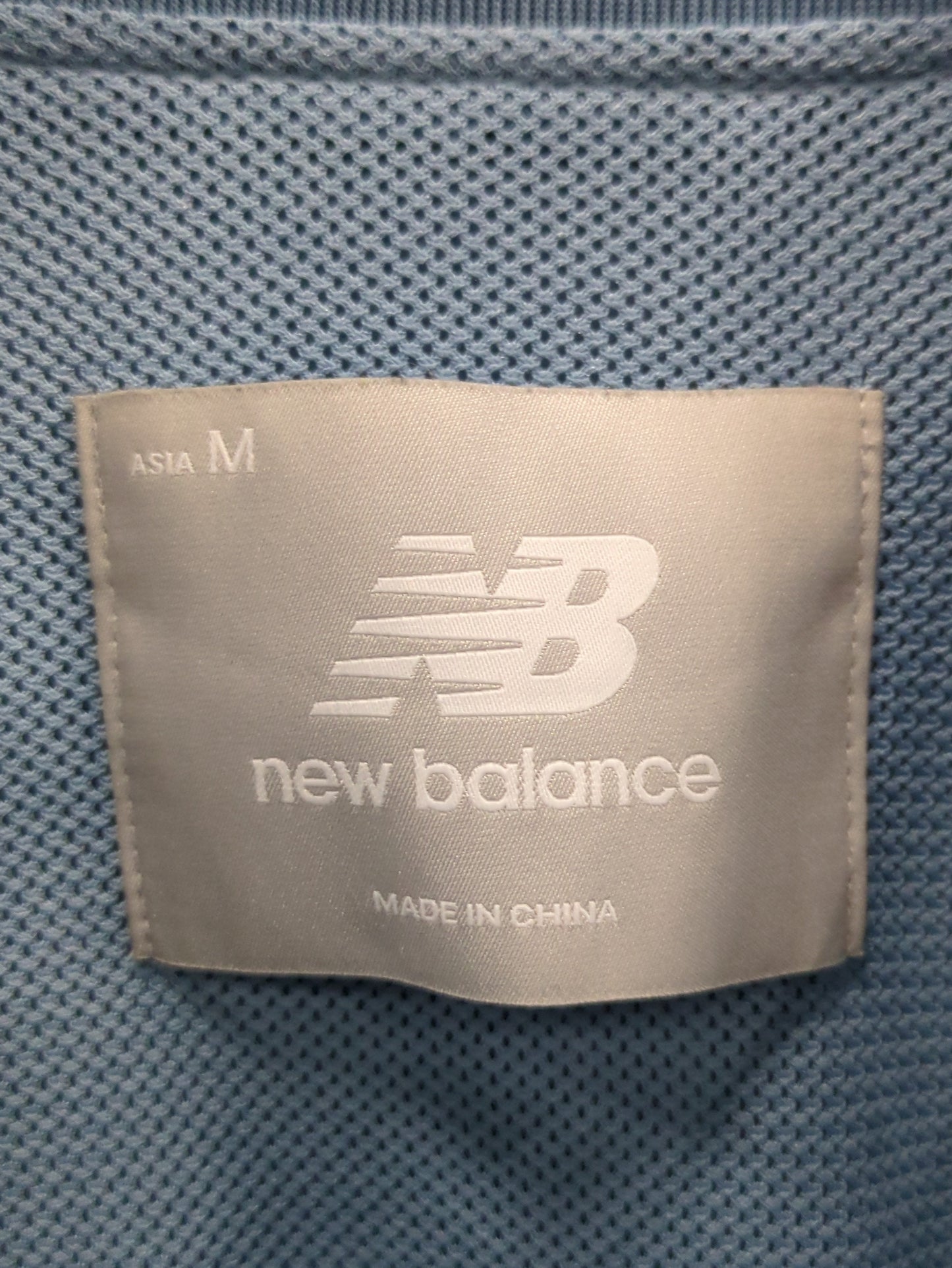 NB Grey ウーブン Tシャツ