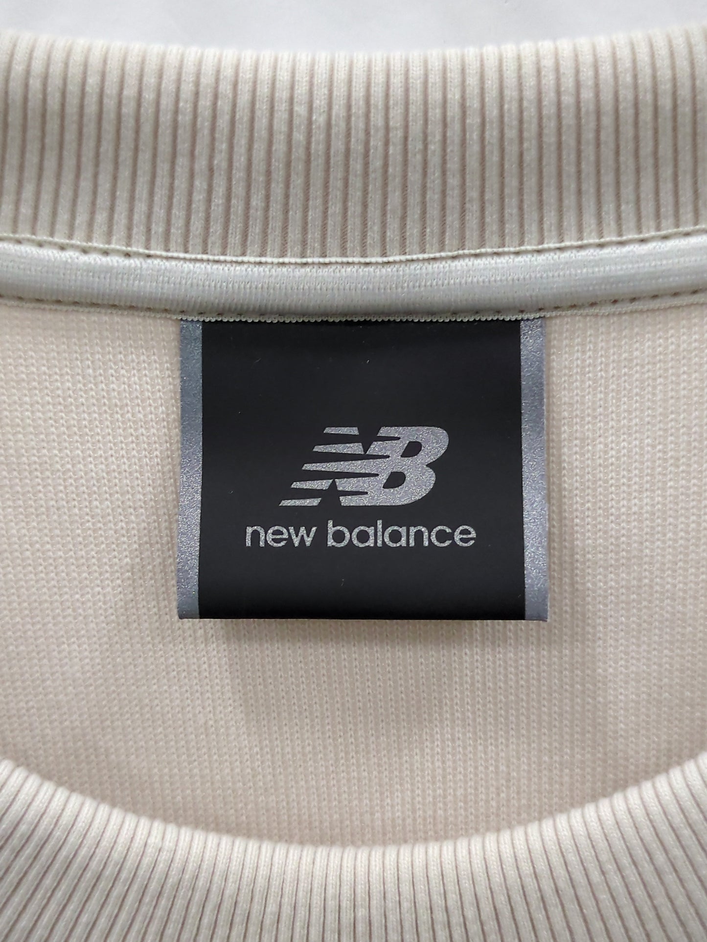 MET24 Women Pullover