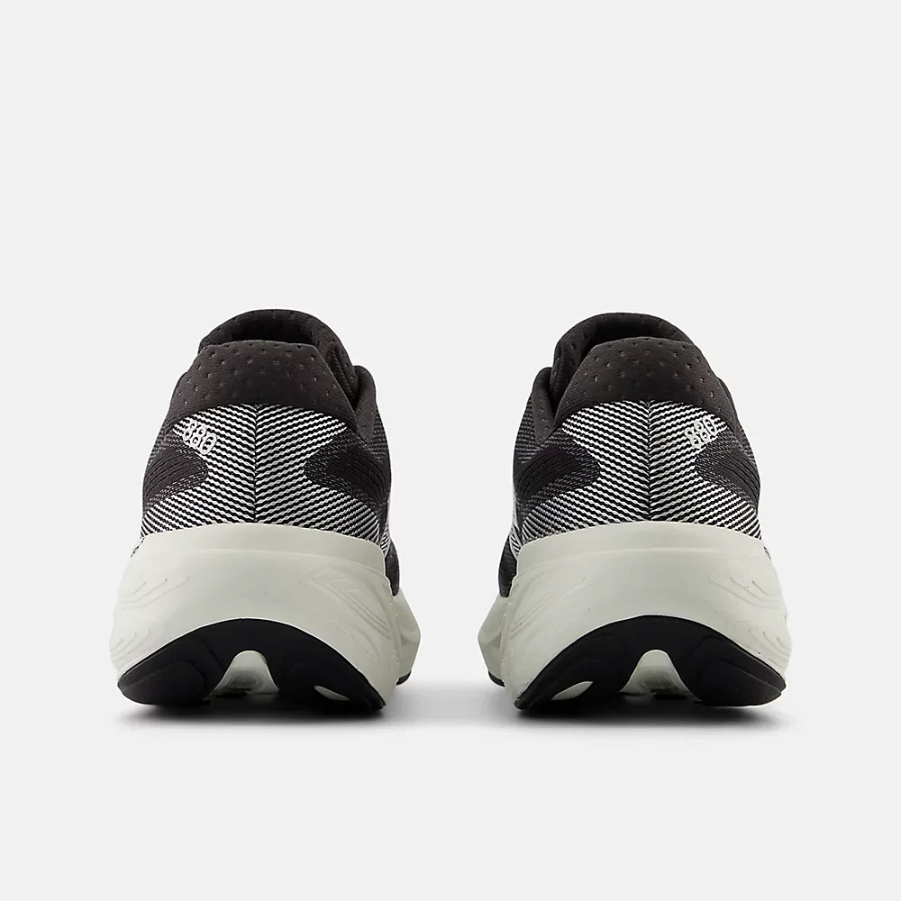 Fresh Foam X 880 v15